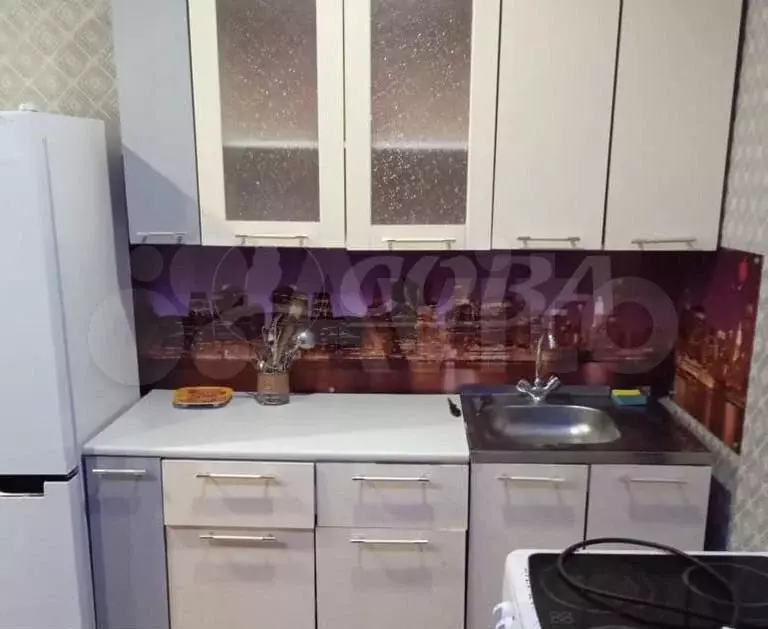 Комната 18 м в 1-к., 2/9 эт. - Фото 0