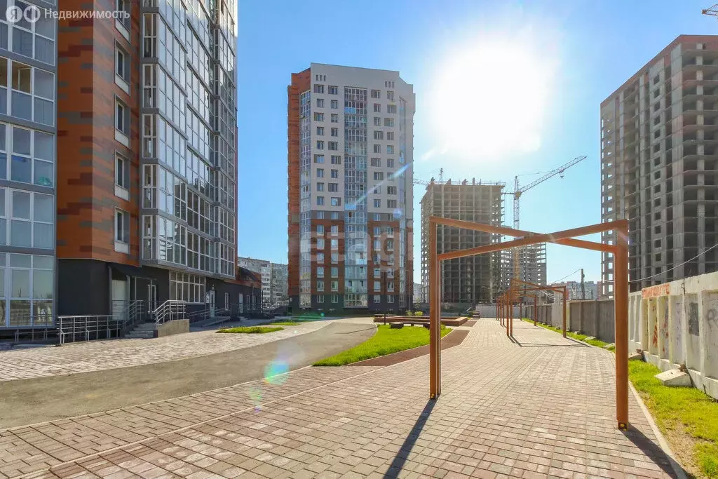 Квартира-студия: Омск, улица 70 лет Октября, 3/1 (36.4 м) - Фото 1