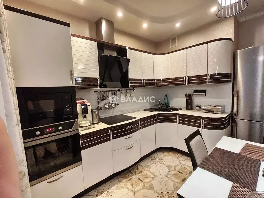 Квартира, 2 комнаты, 72.8 м - Фото 1