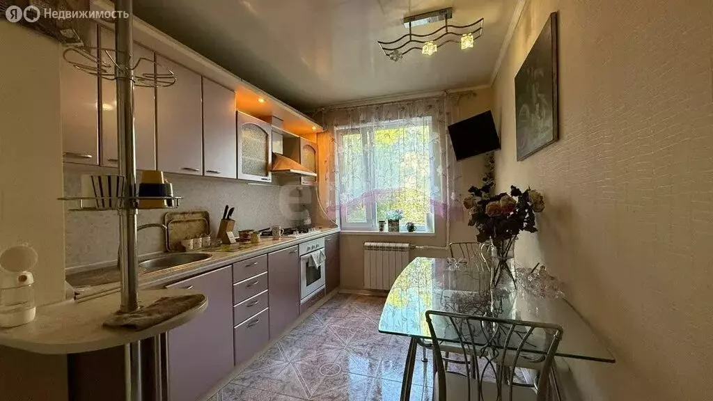 3-комнатная квартира: Симферополь, улица Героев Сталинграда, 29 (64.4 ... - Фото 0