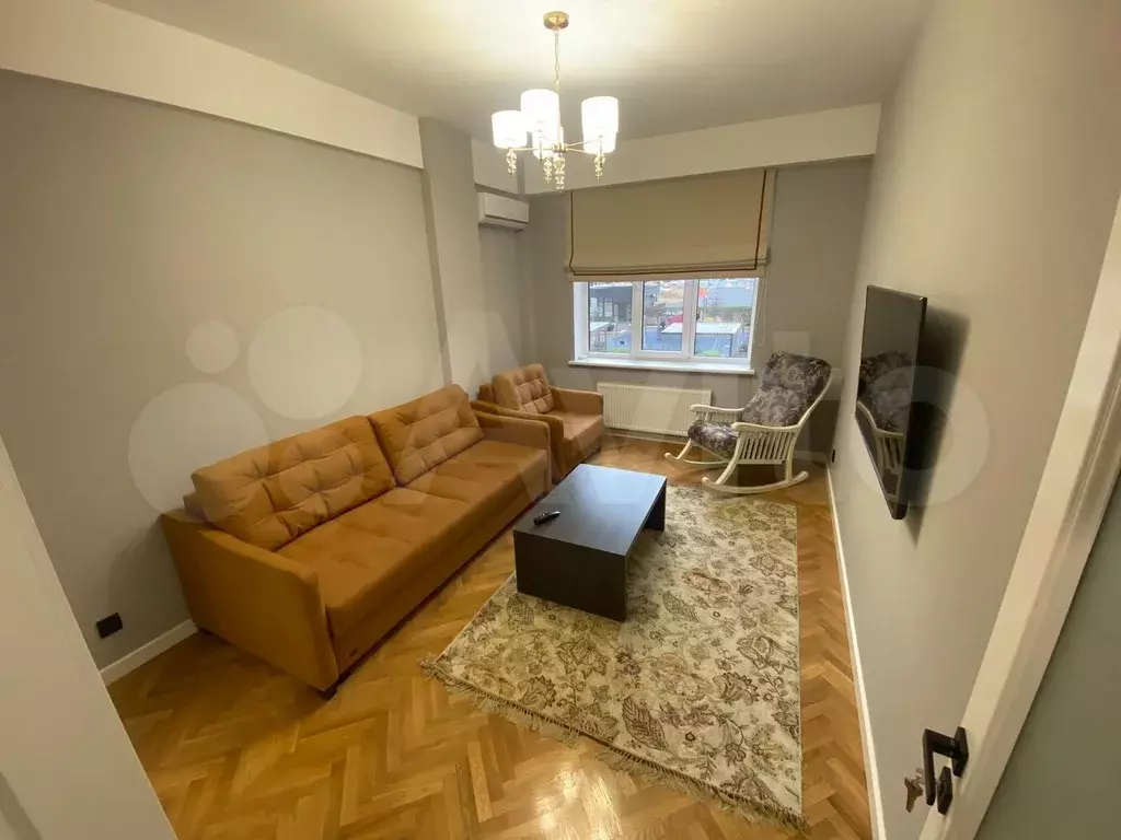 1-к. квартира, 40 м, 2/12 эт. - Фото 0