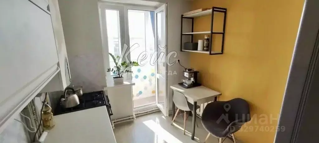 2-к кв. Крым, Феодосия ул. Крымская, 27 (49.1 м) - Фото 1