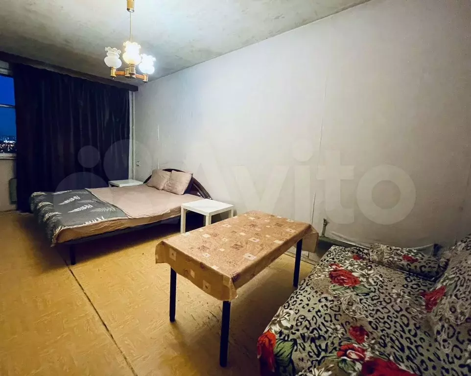 Комната 20 м в 3-к., 10/17 эт. - Фото 0