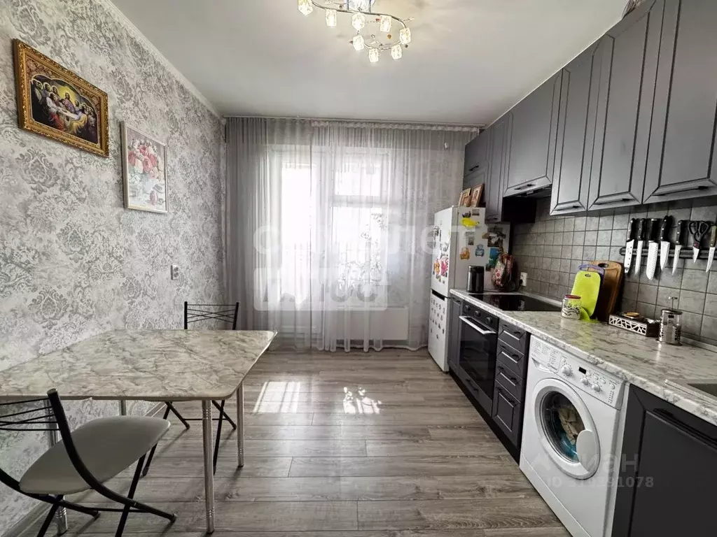 2-к кв. Ханты-Мансийский АО, Нижневартовск ул. Ленина, 31 (57.4 м) - Фото 1