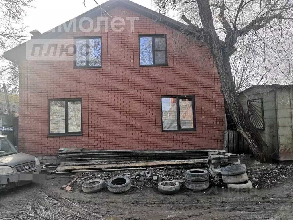 Дом в Астраханская область, Астрахань ул. Демидова, 9 (173 м) - Фото 0