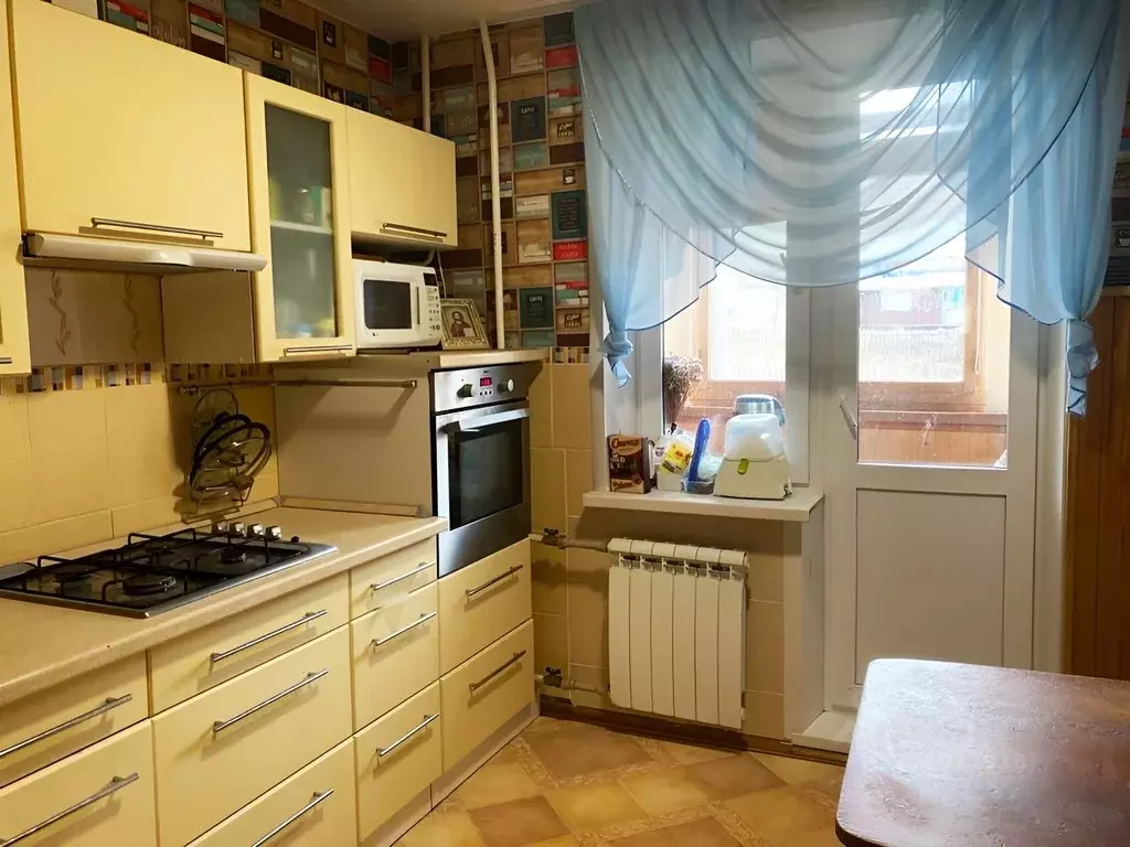 2-к кв. Кировская область, Слободской Новый пер., 5 (53.5 м) - Фото 0