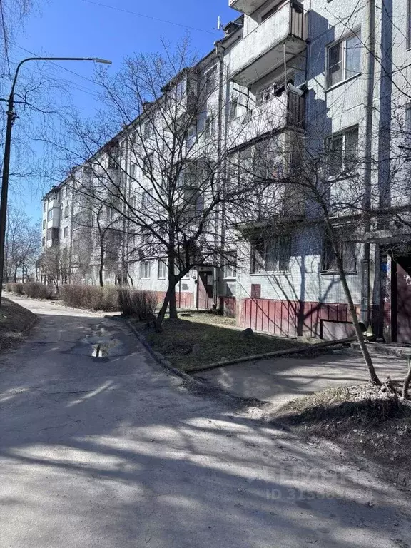 2-к кв. Ленинградская область, Выборг ул. Приморская, 17 (44.0 м) - Фото 0