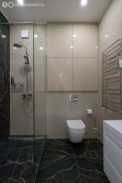 3-комнатная квартира: Калининград, улица Тенистая Аллея, 50Г (122 м) - Фото 1