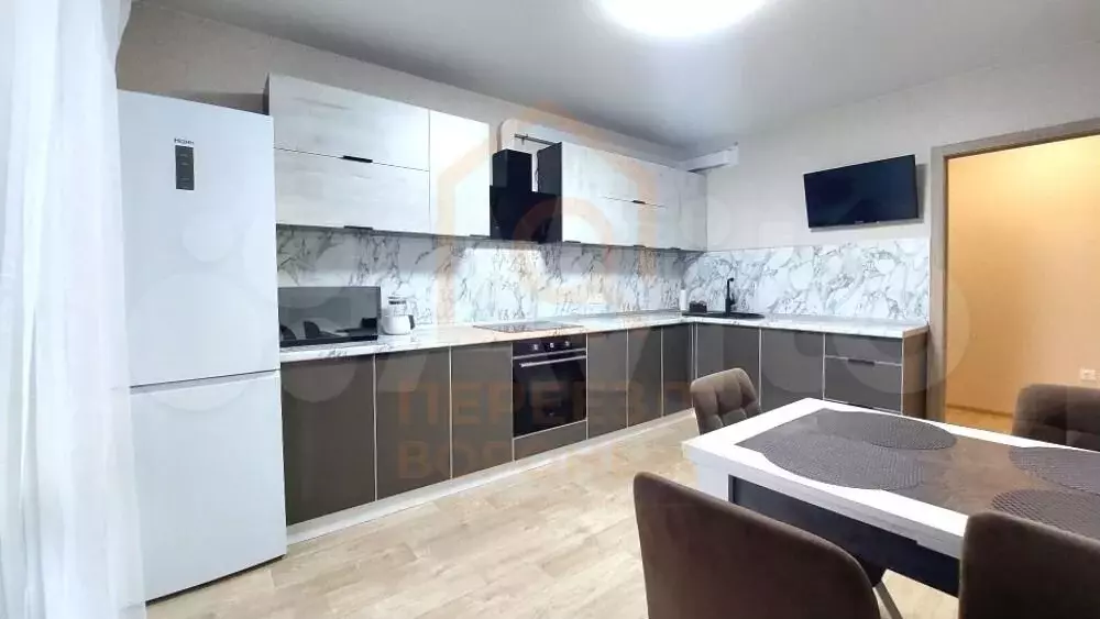 3-к. квартира, 87 м, 3/9 эт. - Фото 0