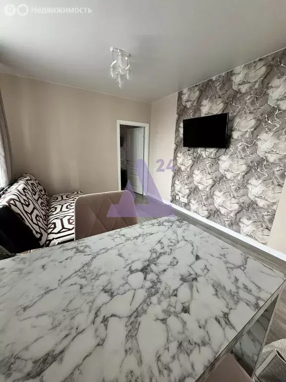 2-комнатная квартира: Пермь, Теплогорская улица, 24к5 (43.6 м) - Фото 2