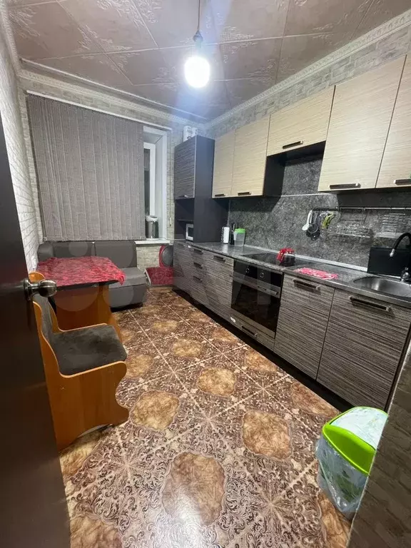 2-к. квартира, 48 м, 4/9 эт. - Фото 0