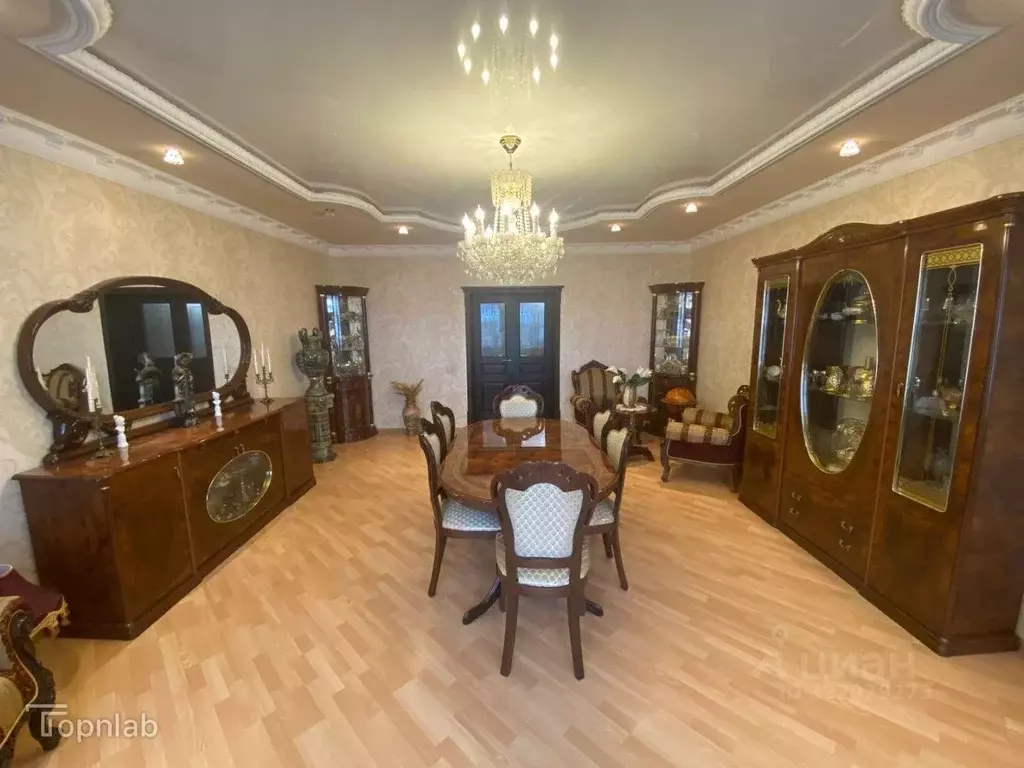 4-к кв. Астраханская область, Астрахань ул. Власова, 6 (172.6 м) - Фото 2