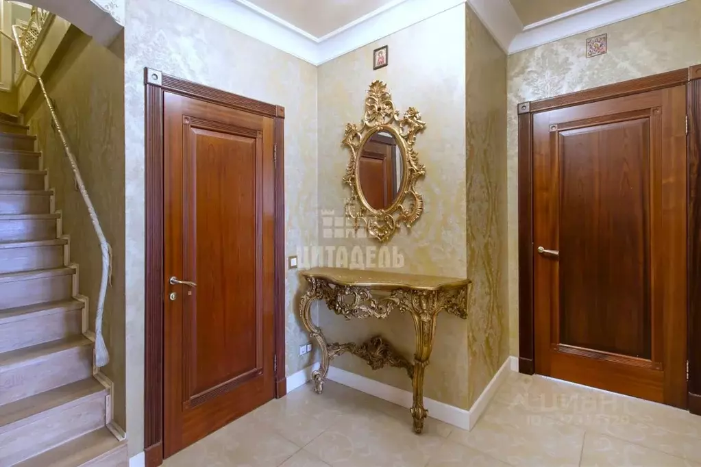 3-к кв. Воронежская область, Воронеж ул. Карла Маркса, 45 (140.0 м) - Фото 2