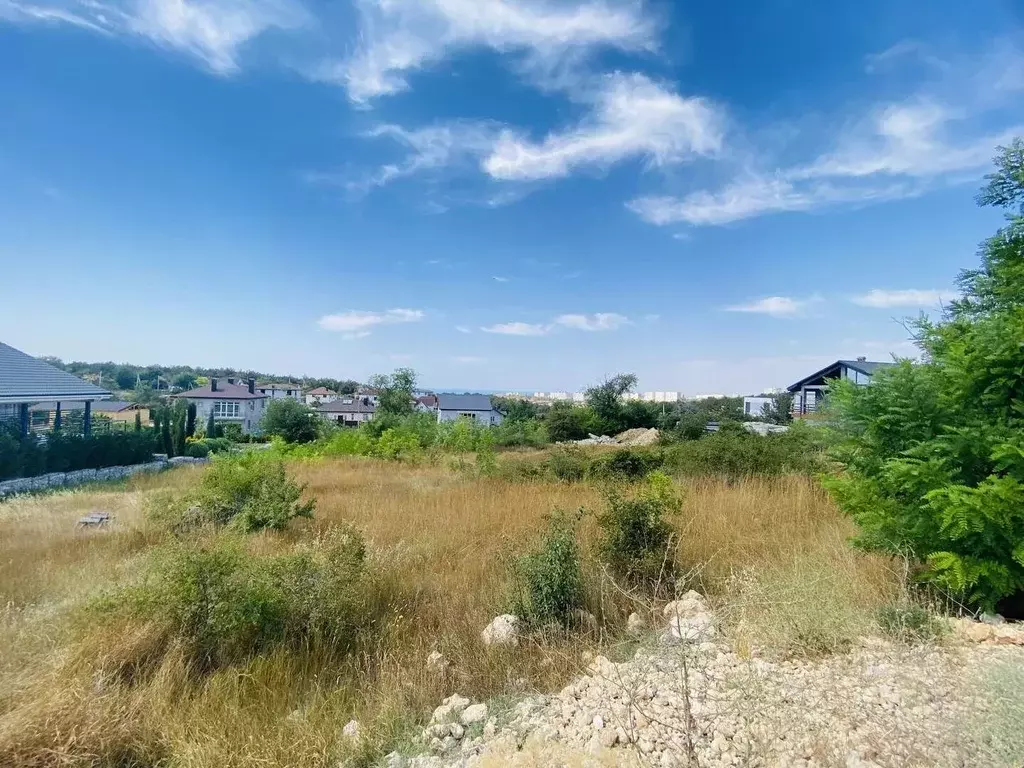 Участок в Севастополь ул. Почетная (4.0 сот.) - Фото 1