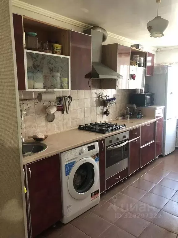 4-к кв. Саратовская область, Энгельс ул. Тельмана, 148 (76.3 м) - Фото 1