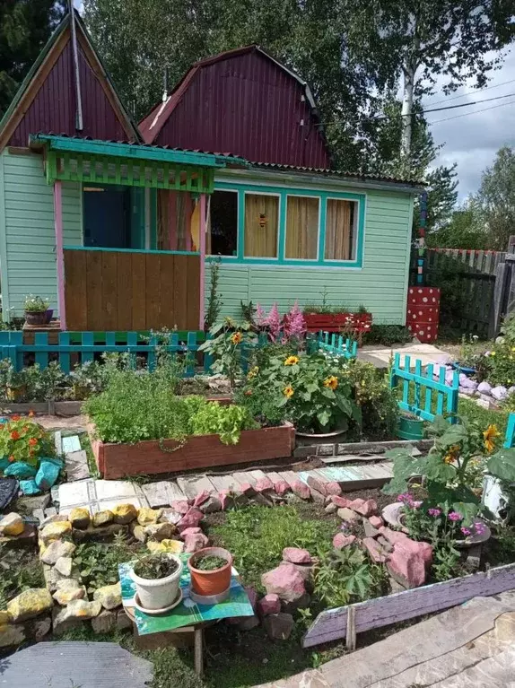 Дом в Красноярский край, Емельяновский муниципальный округ, Учитель-1 ... - Фото 0