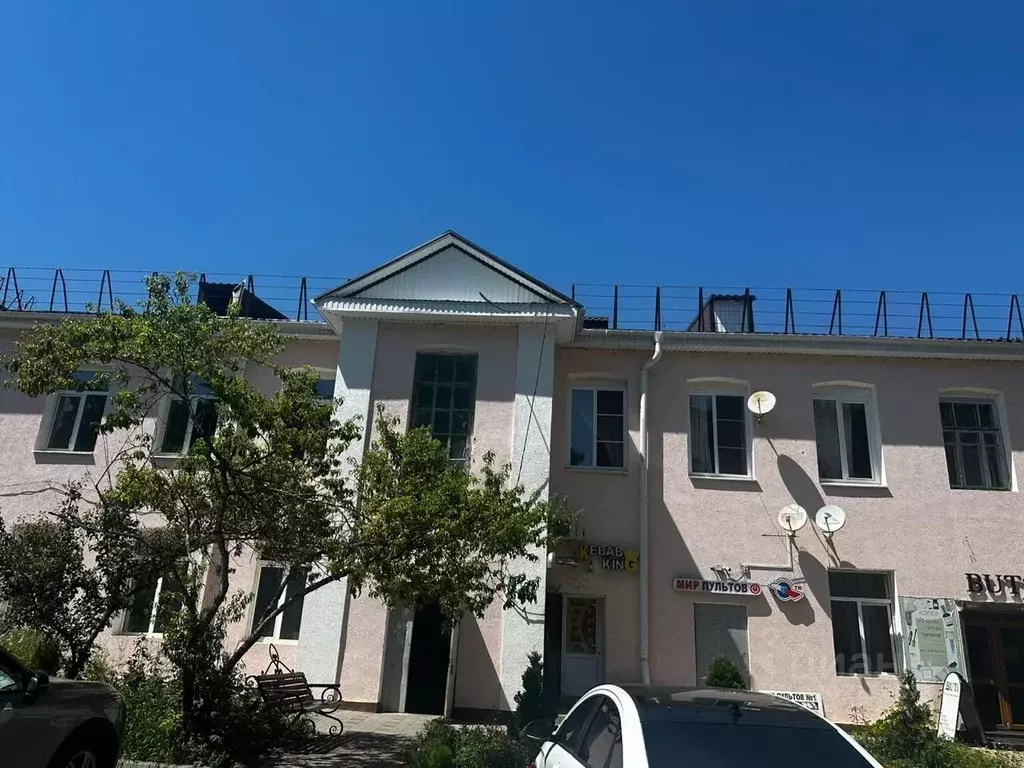 4-к кв. Карачаево-Черкесия, Карачаевск ул. Магометова, 2 (114.5 м) - Фото 0