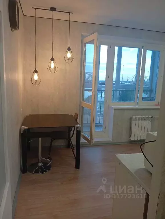 1-к кв. Омская область, Омск ул. Леонида Маслова, 13 (48.0 м) - Фото 0