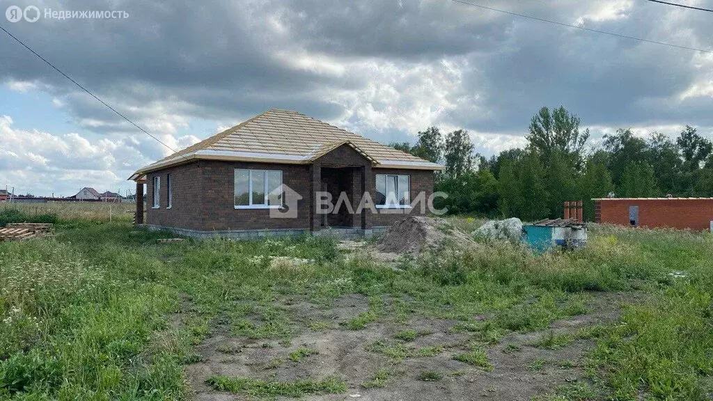 Дом в Строитель, Ореховая улица (105 м) - Фото 1