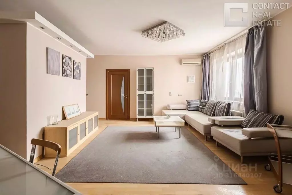 3-к кв. Москва ул. Островитянова, 53 (82.0 м) - Фото 0