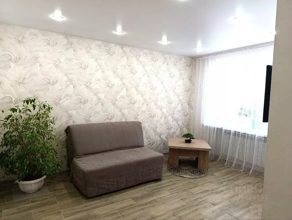 1-к кв. Ярославская область, Ростов ул. Радищева, 42 (30.2 м) - Фото 1