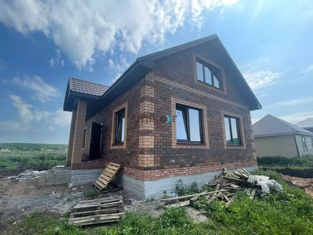 Дом в Башкортостан, Уфа городской округ, д. Самохваловка ул. ... - Фото 0