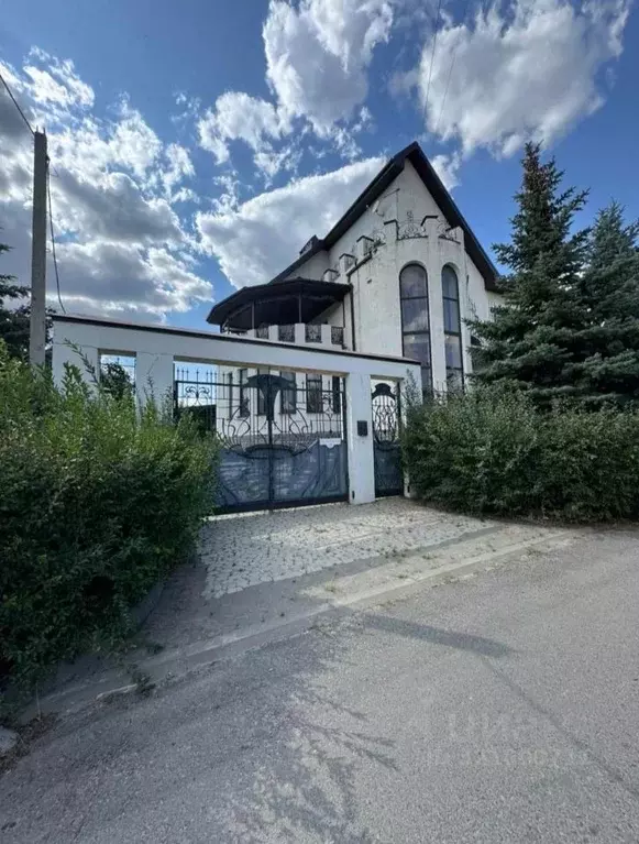 Дом в Ростовская область, Аксай пер. Каштановый, 15 (417 м) - Фото 1