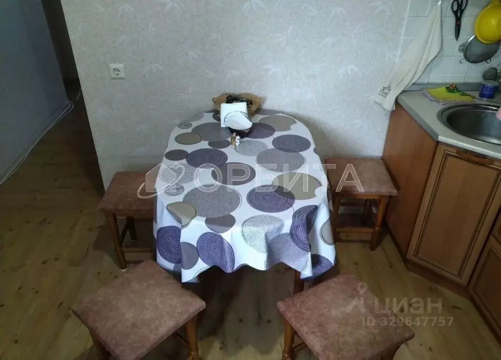 2-к кв. Тюменская область, Тюмень ул. Пермякова, 68 (56.8 м) - Фото 2