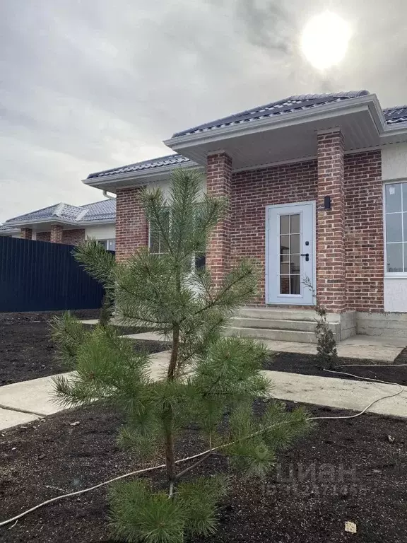 Дом в Адыгея, Тахтамукайский район, Козет аул ул. Натухаевская (122 м) - Фото 1