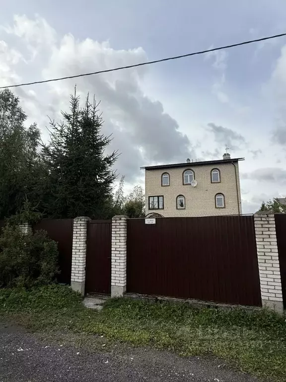 Дом в Санкт-Петербург, Санкт-Петербург, Сестрорецк Разлив СНТ, дорожка ... - Фото 1
