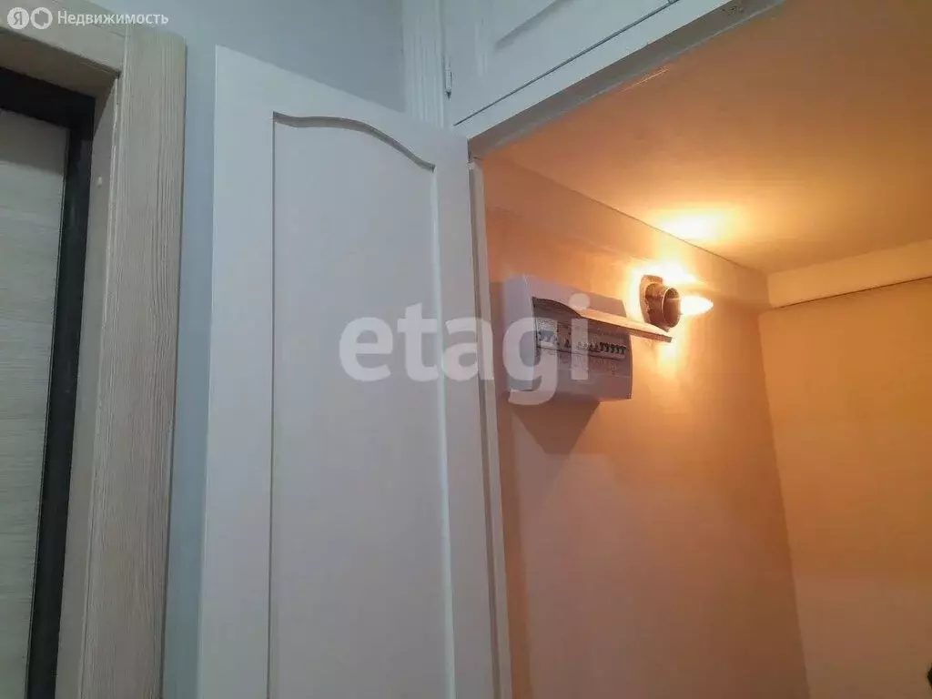 2-комнатная квартира: Улан-Удэ, улица Толстого, 10 (48 м) - Фото 1