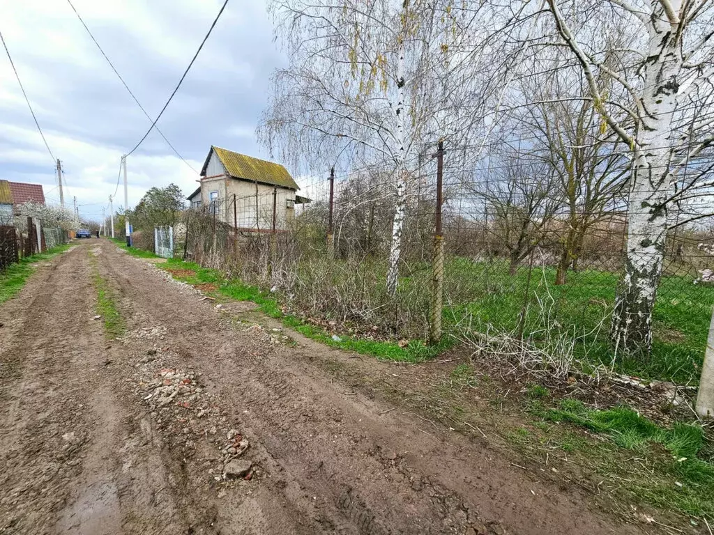 Участок в Астрахань, садоводческое некоммерческое товарищество ... - Фото 1