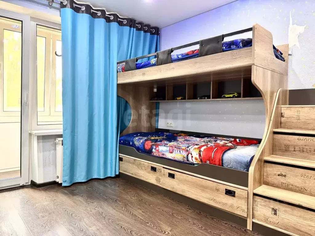 3-к кв. Смоленская область, Ярцево ул. Энтузиастов, 35 (64.6 м) - Фото 1