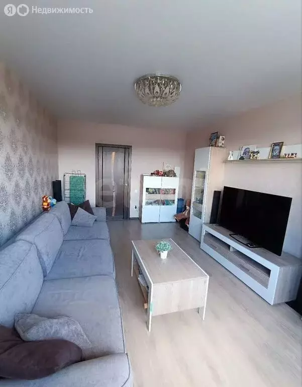 3-комнатная квартира: Воронеж, улица 9 Января, 300 (70 м) - Фото 1
