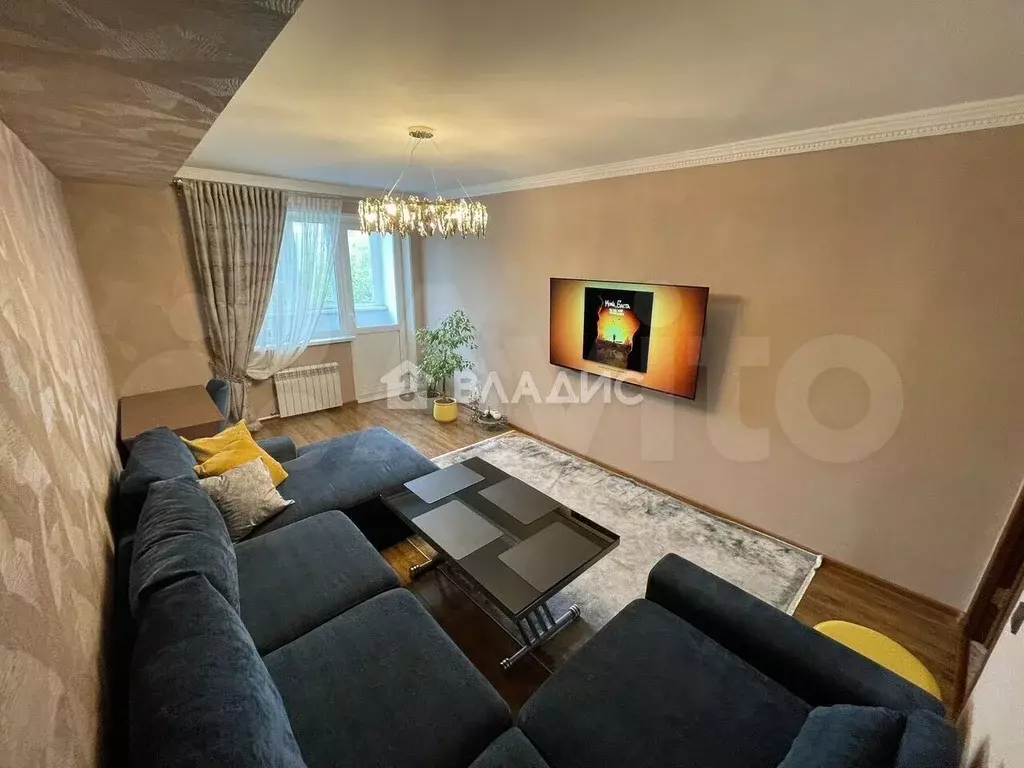 3-к. квартира, 67 м, 3/17 эт. - Фото 0