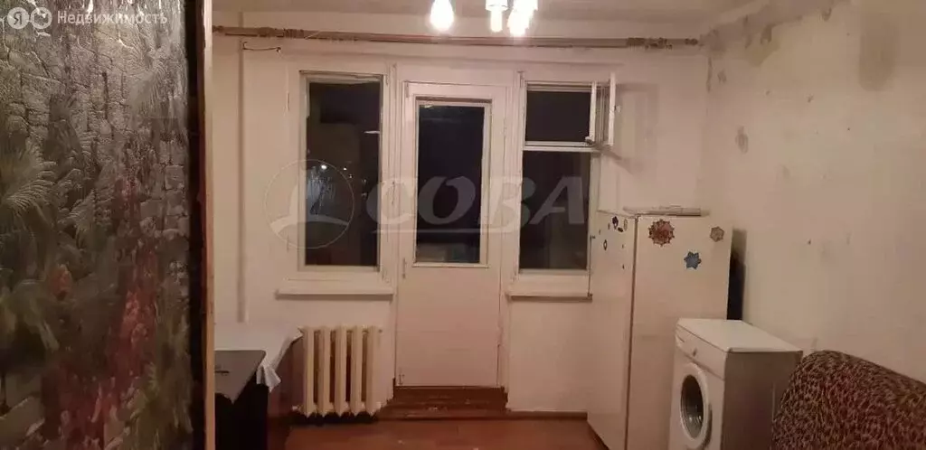 1-комнатная квартира: Тюмень, улица Энергетиков, 60А (17 м) - Фото 0