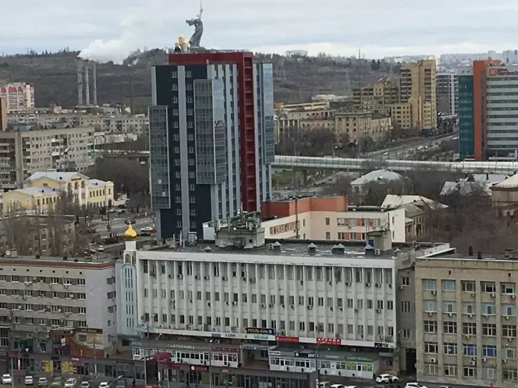 Офис в Волгоградская область, Волгоград ул. 7-й Гвардейской, 4А (5635 ... - Фото 1