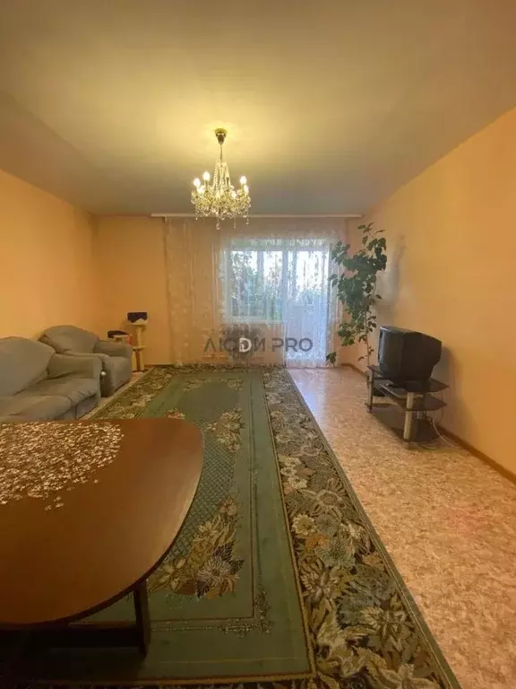 4-к кв. Алтайский край, Барнаул ул. Островского, 68Д (113.4 м) - Фото 1