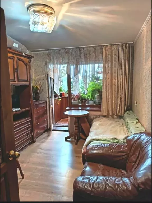 Комната Алтайский край, Барнаул ул. Веры Кащеевой, 19 - Фото 1