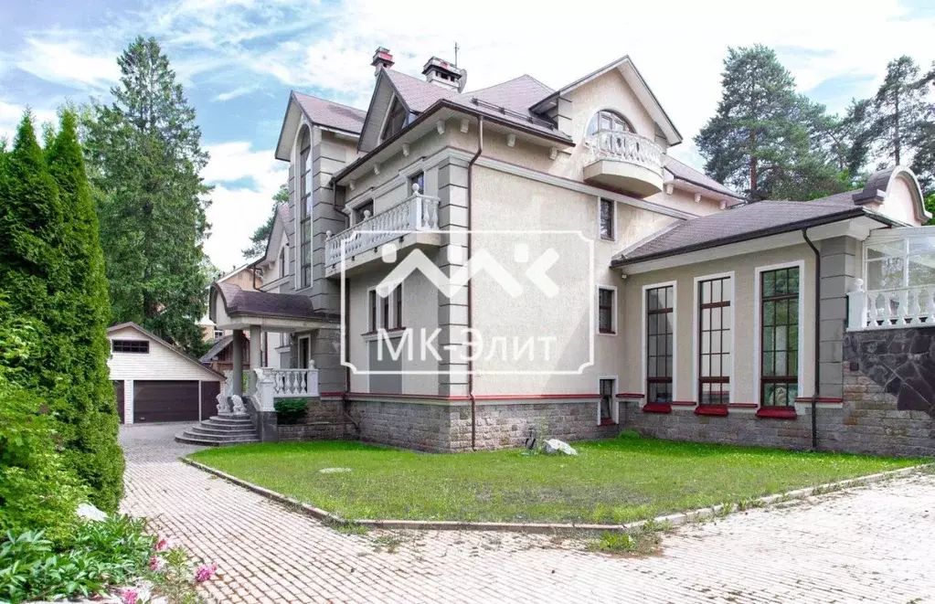 Дом в Санкт-Петербург пос. Песочный, Ленинградская ул., 4 (772 м) - Фото 1