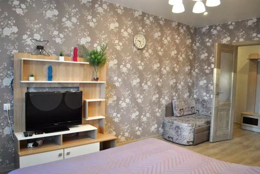 1-к. квартира, 36,5 м, 2/9 эт. - Фото 0