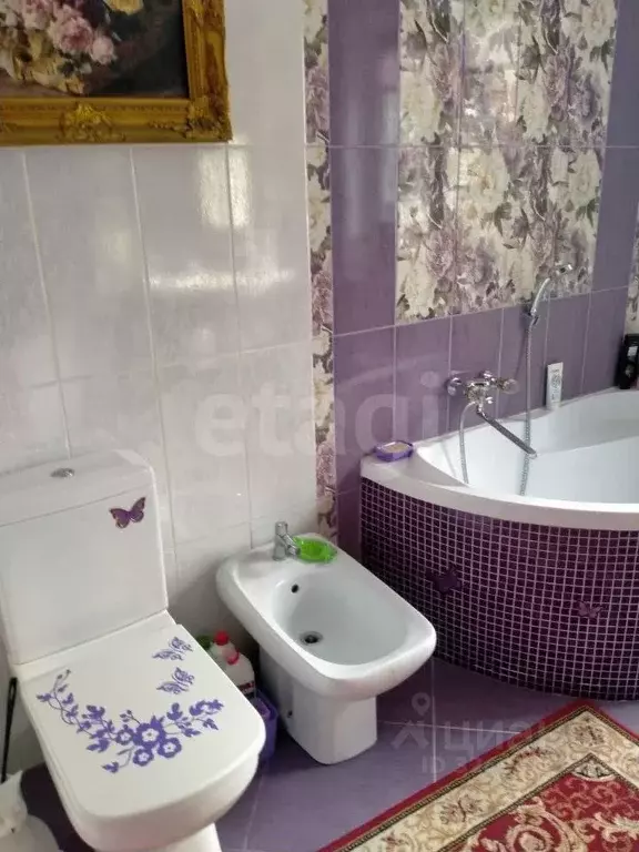 Дом в Красноярский край, Балахтинско-Новоселовский округ, с. Курбатово ... - Фото 1