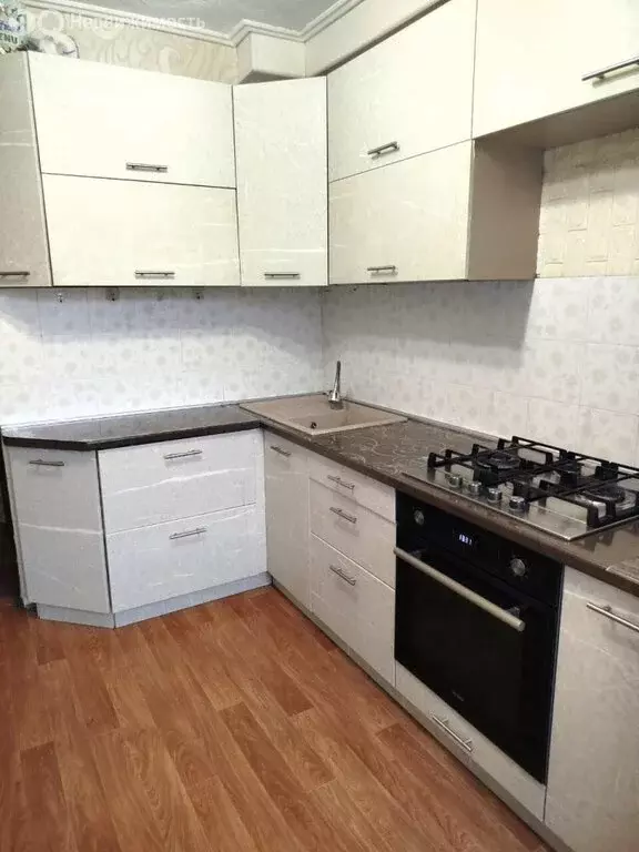 3-комнатная квартира: Магнитогорск, улица 50-летия Магнитки, 38 (65.6 ... - Фото 1