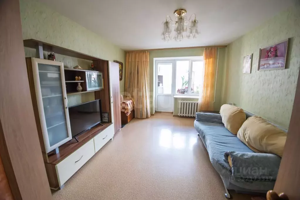 2-к кв. Татарстан, Альметьевск ул. Шевченко, 166 (60.4 м) - Фото 1