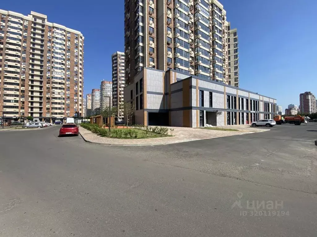 Помещение свободного назначения в Краснодарский край, Краснодар Имени ... - Фото 1