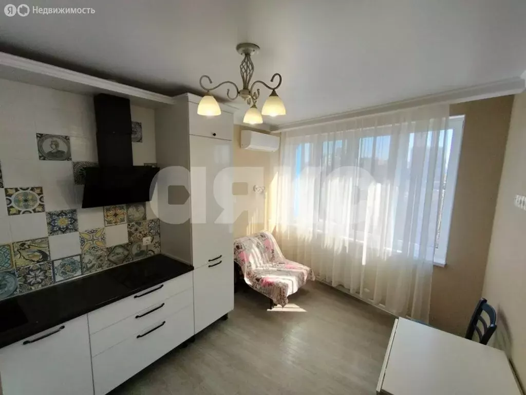 2-комнатная квартира: Анапа, Астраханская улица, 76 (60 м) - Фото 1