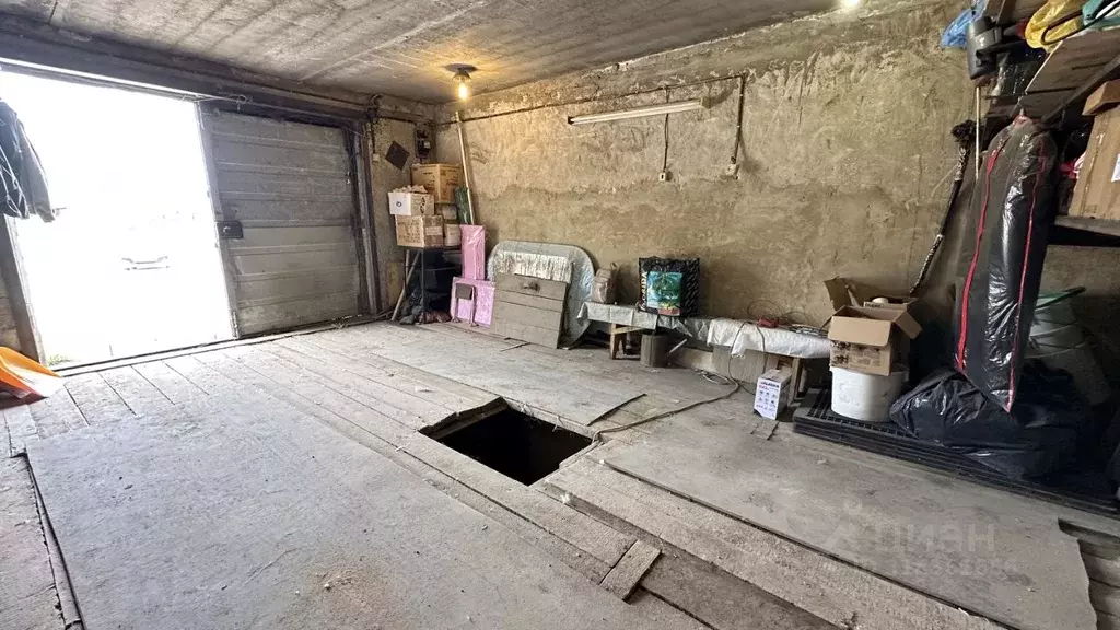 Гараж в Саха (Якутия), Якутск ул. Дзержинского, 22к4Г (25 м) - Фото 1