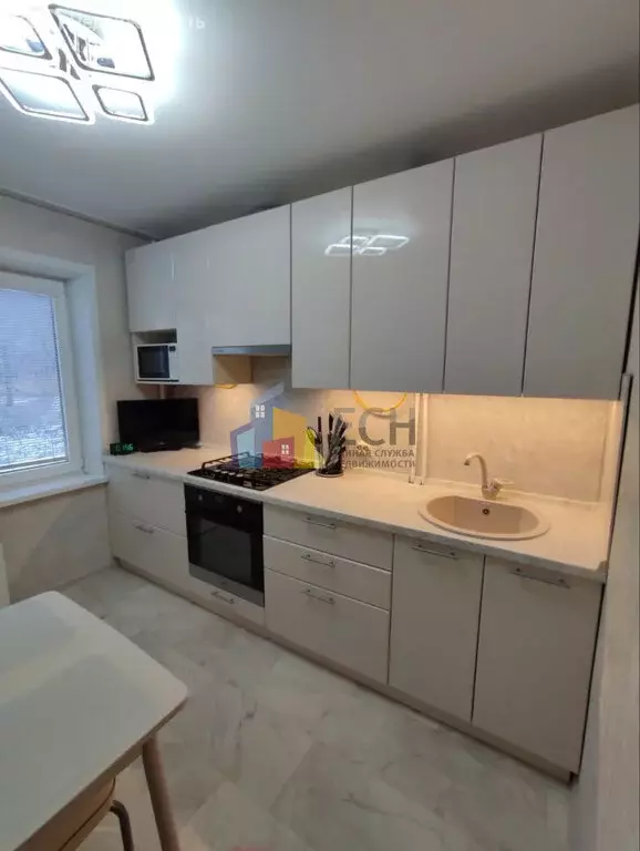 3-комнатная квартира: Новомосковск, улица Мира, 11 (80 м) - Фото 1