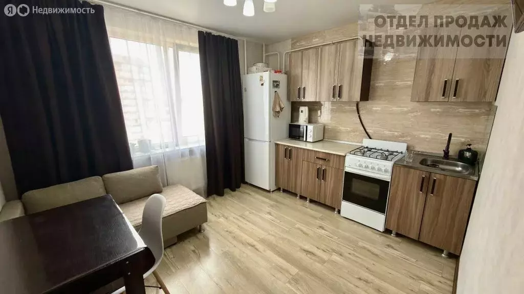 1-комнатная квартира: Крымск, улица Белинского, 37К (38 м) - Фото 1