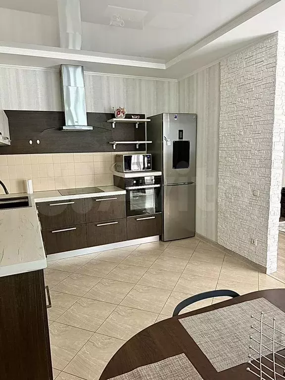 2-к. квартира, 70 м, 6/17 эт. - Фото 1